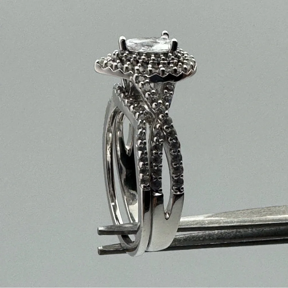 Beautiful Sterling Silver Pear CZ Halo 2-Piece Ring Set Size 6.5